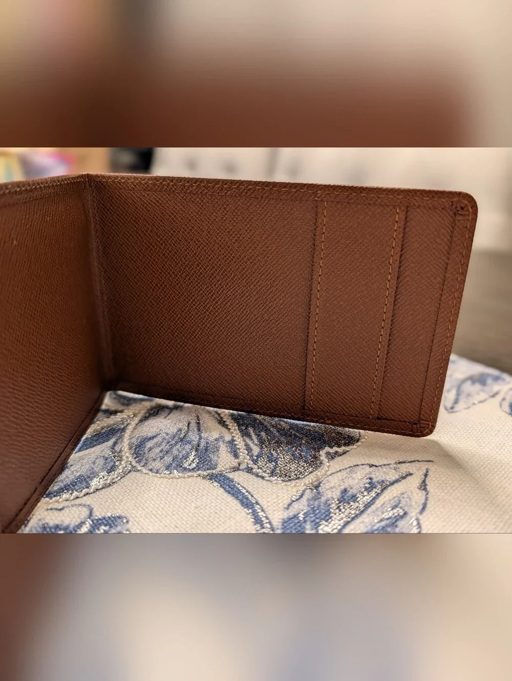 Authentic Vintage Louis Vuitton Taiga Leather Card Holder In Brown Unisex